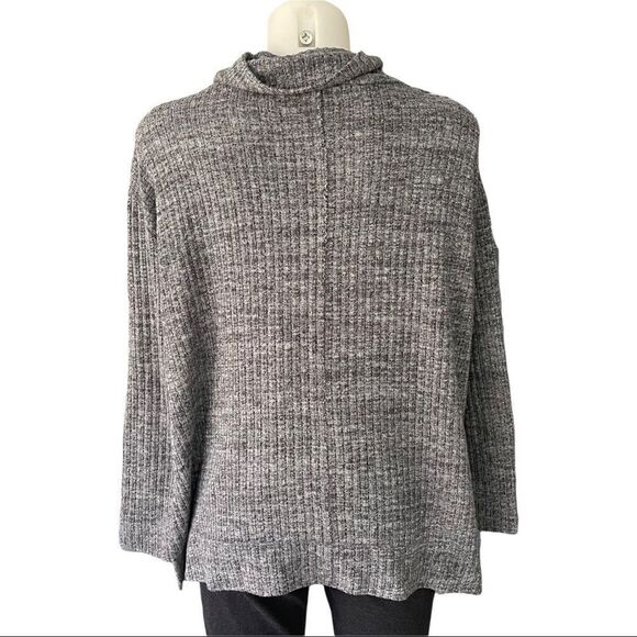 ANTHROPOLOGIE MAEVE OVERSIZED TURTLE NECK RIBBED KNIT‎ SWEATER TOP GRAY SZ XS - Picture 4 of 8